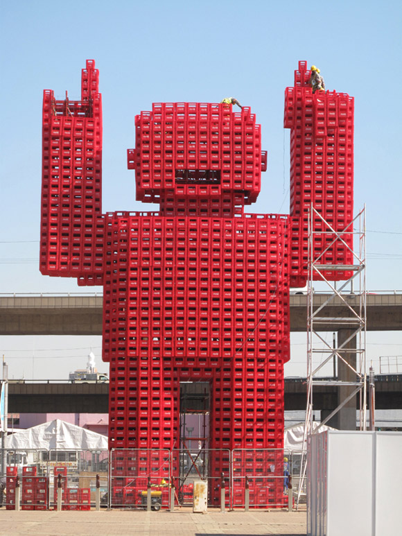 Coke Man of Johannesburg Кока кольный гигант